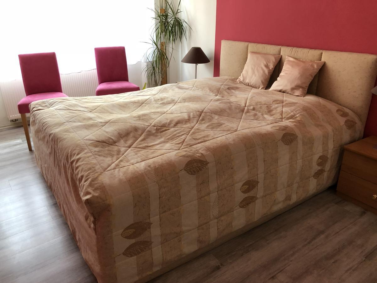 Apartmany Galeta Karlovy Vary Extérieur photo